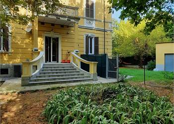 APPARTAMENTO IN VILLA IN AFFITTO MODENA BUON PASTORE CON GIARDINO
